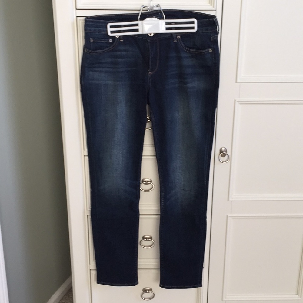 Lucky Jeans